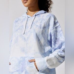 Nike XL Women's Dri-Fit Tie-Dye Hoodie
